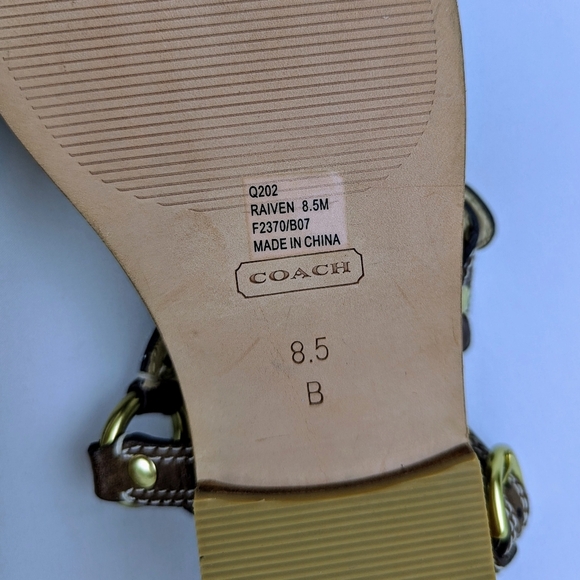 Coach Raiven Sandal Leather Flat Thong Ankle Strap Goldtone Tobacco 8.5 NWOB - Picture 14 of 14